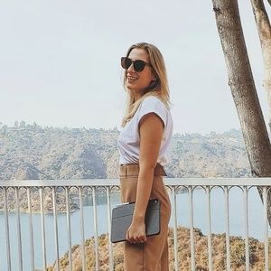 Meet your Posher, Julia